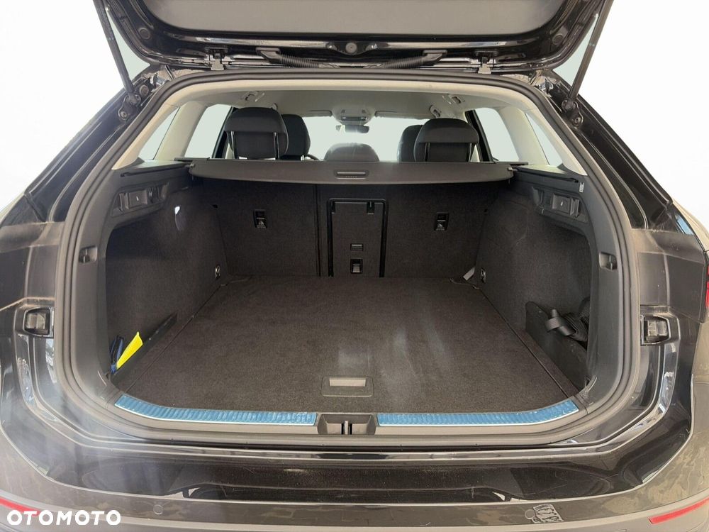 Volkswagen Passat - 18