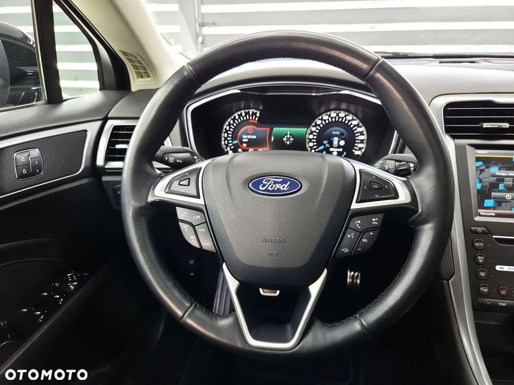 Ford Mondeo - 16