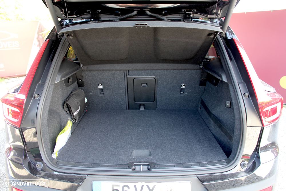 Volvo XC 40 2.0 D3 Momentum - 5