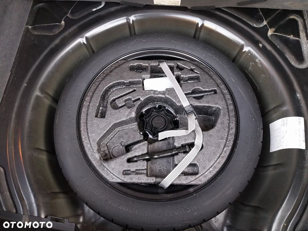 Audi A3 3-drzwiowe 1.6 Attraction - 13