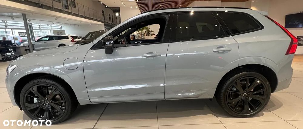Volvo XC 60 T8 Plug-In Hybrid AWD Ultimate Black Edition - 8