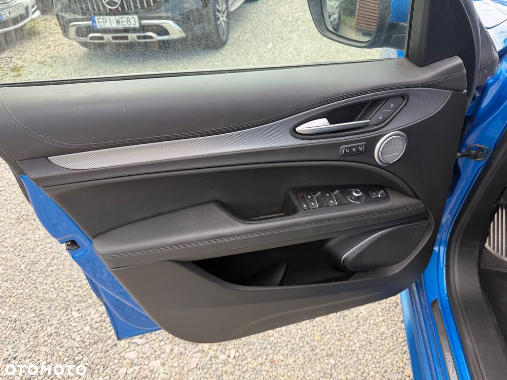 Alfa Romeo Stelvio 2.0 Turbo Veloce Q4 - 30