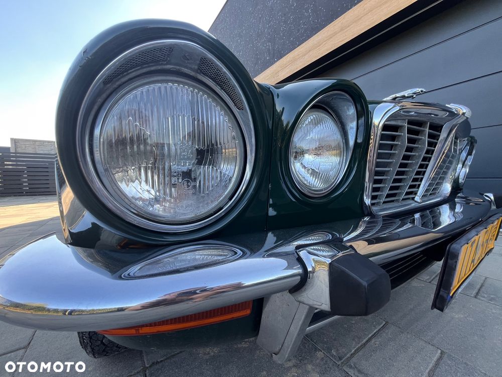 Jaguar XJ - 26