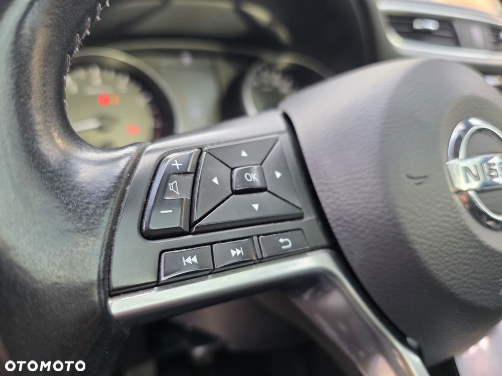 Nissan Qashqai 1.3 DIG-T Tekna EU6d - 14