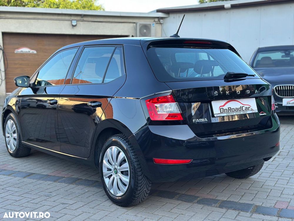 Skoda Fabia 1.0 MPI Cool Plus - 4