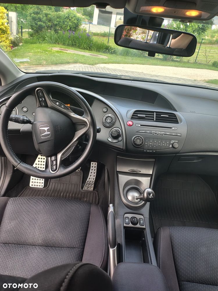 Honda Civic 1.4 i-VTEC Comfort - 9