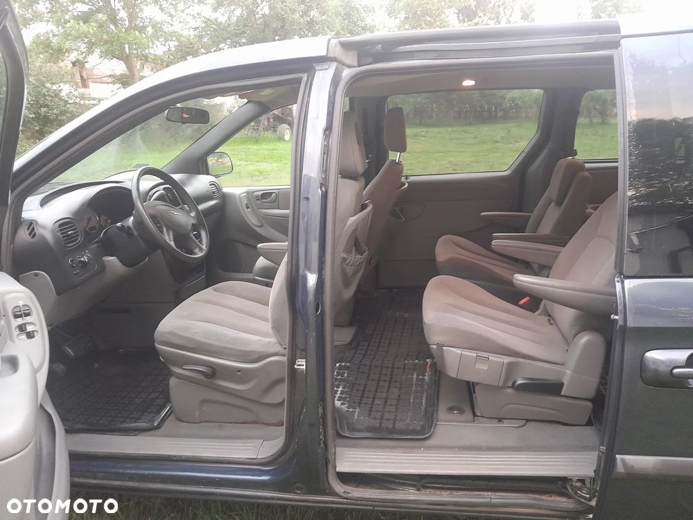 Chrysler Grand Voyager - 5