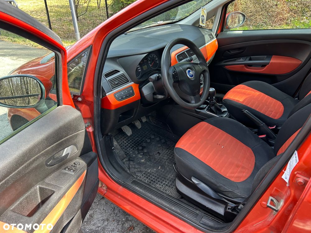 Fiat Grande Punto 1.4 8V Speed - 8