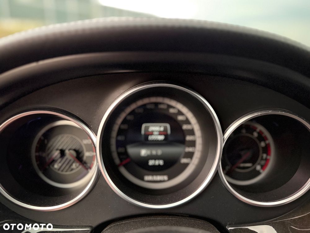 Mercedes-Benz CLS - 11