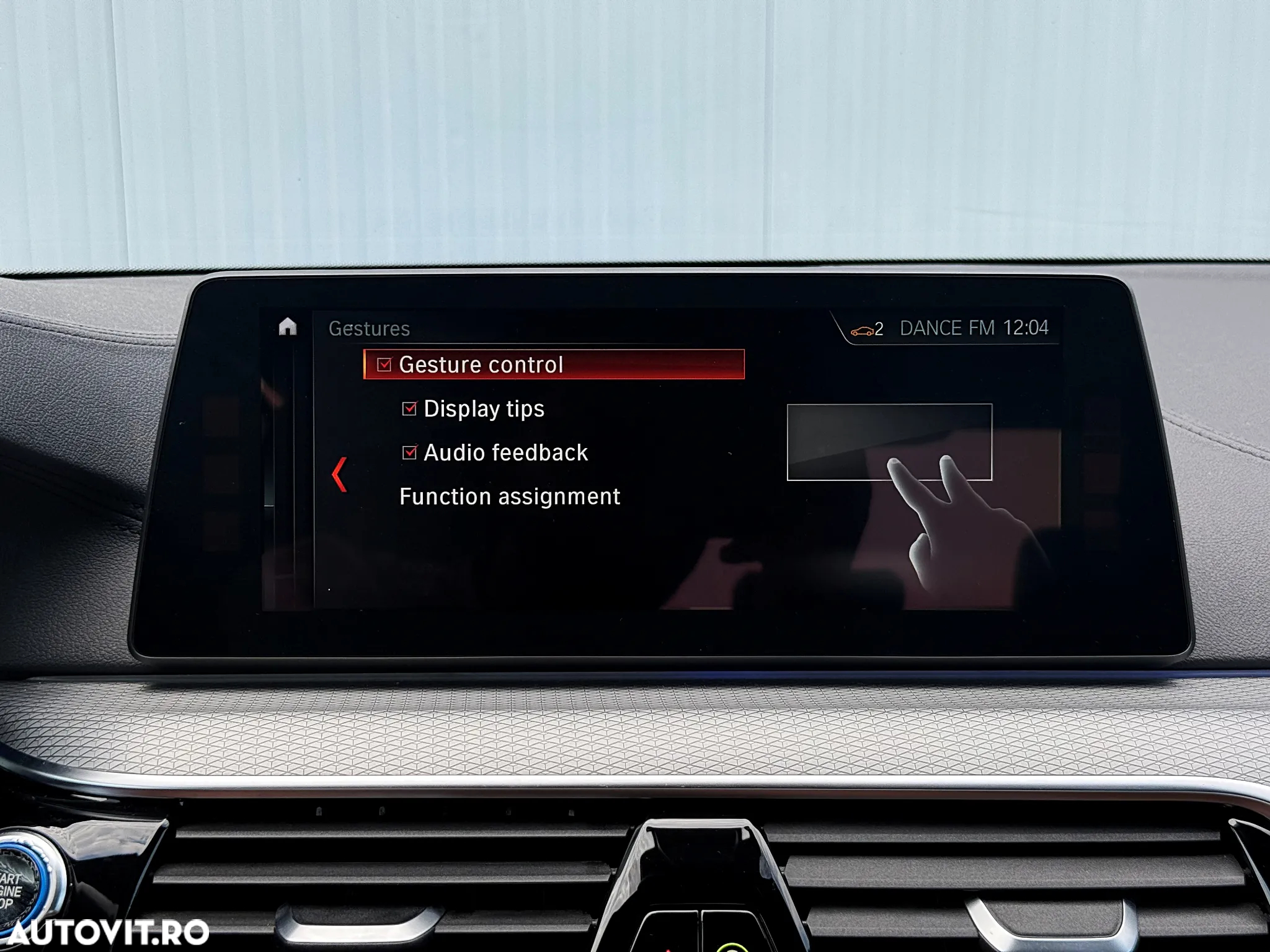 BMW Seria 5 550i xDrive - 20