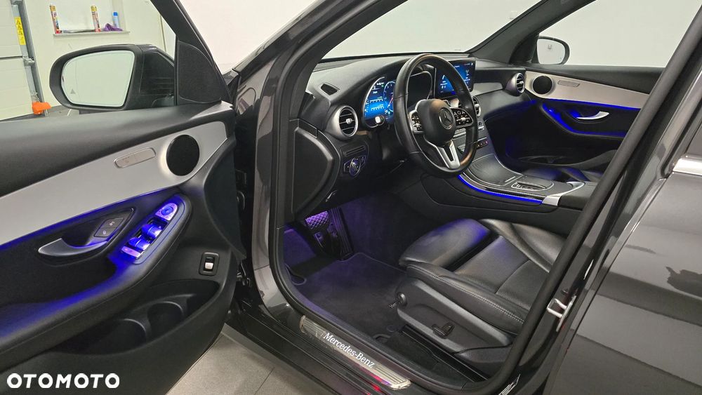 Mercedes-Benz GLC 300 de 4Matic 9G-TRONIC AMG Line Plus - 5