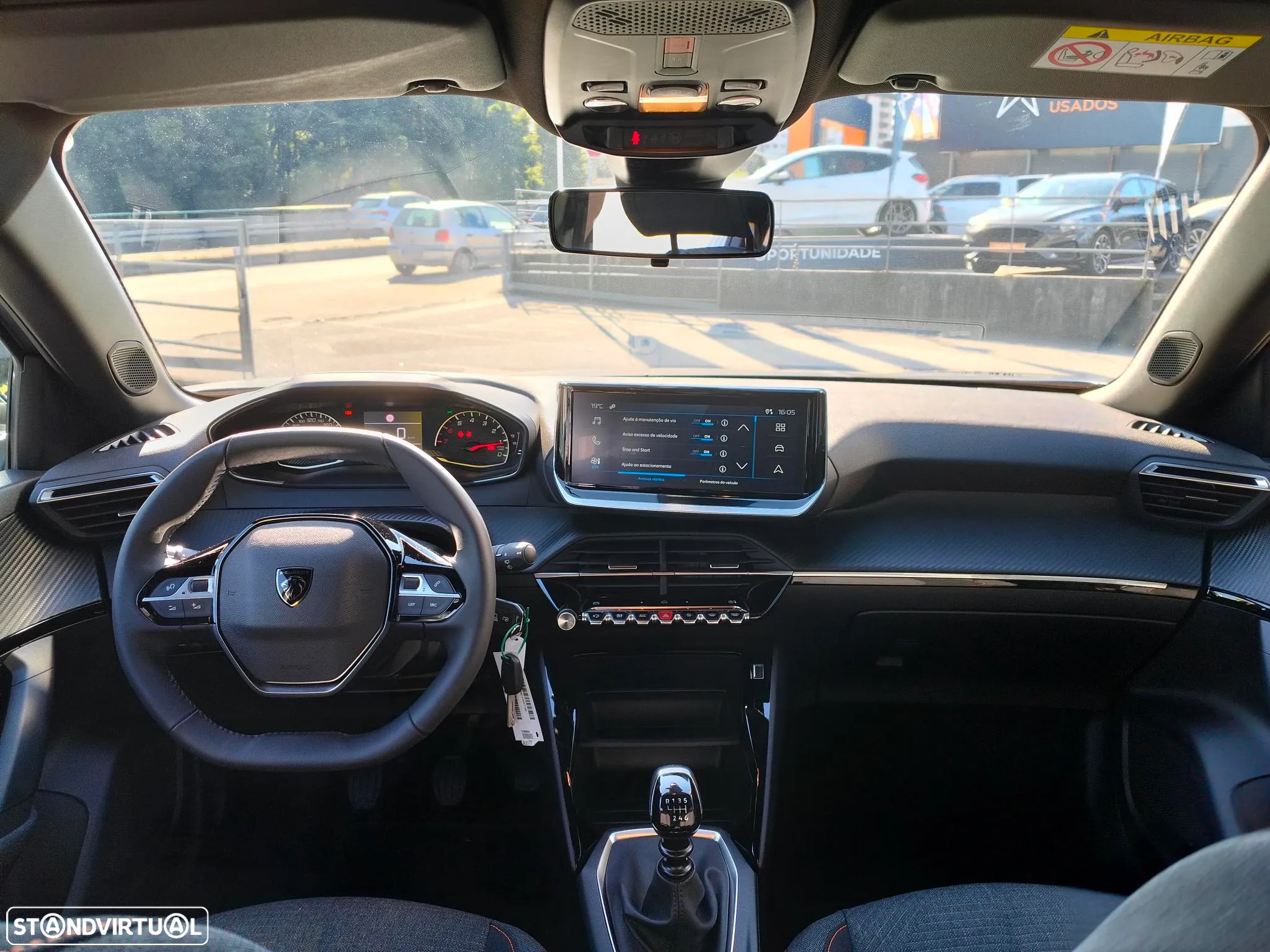 Peugeot 2008 1.2 PureTech Style - 8