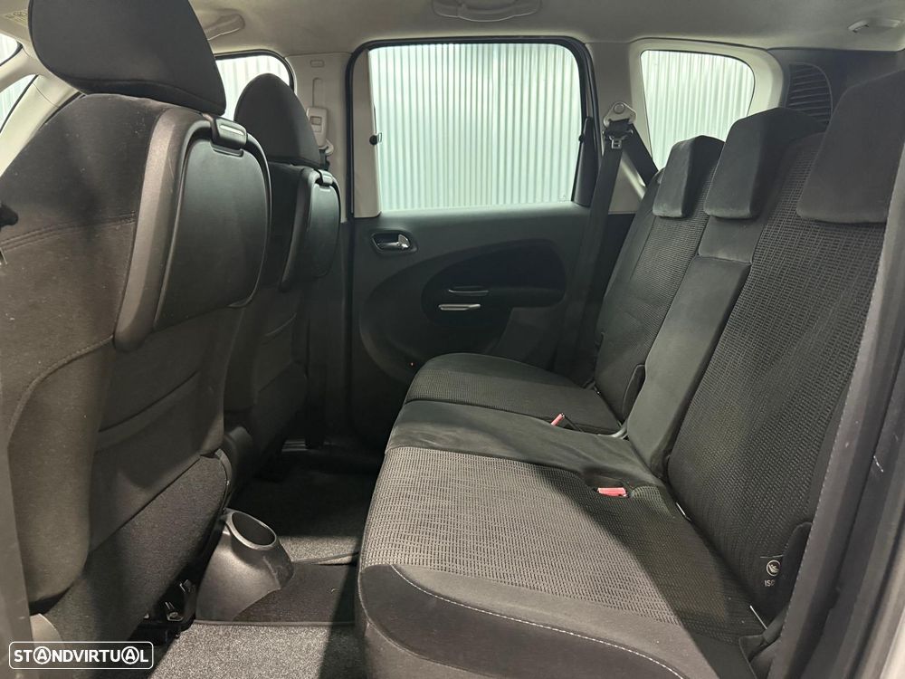 Citroën C3 Picasso 1.6 HDi Exclusive - 22