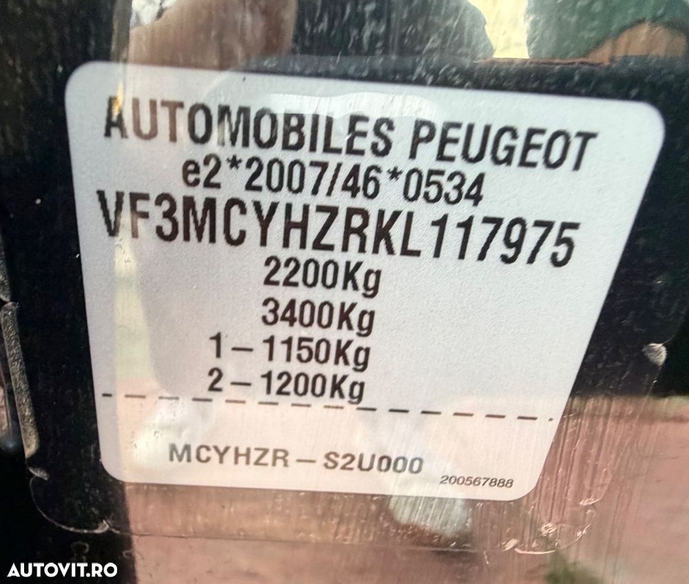 Peugeot 5008 1.5 BlueHDI s&s EAT8 GT-Line - 23