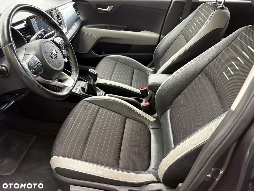 Kia Stonic 1.0 T-GDI L Business Line - 15
