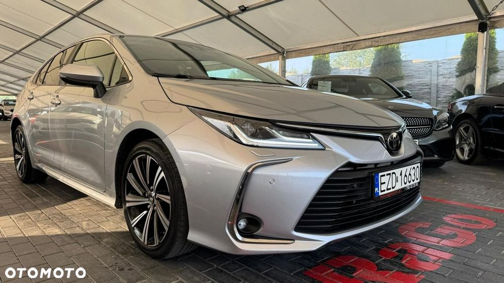 Toyota Corolla - 10
