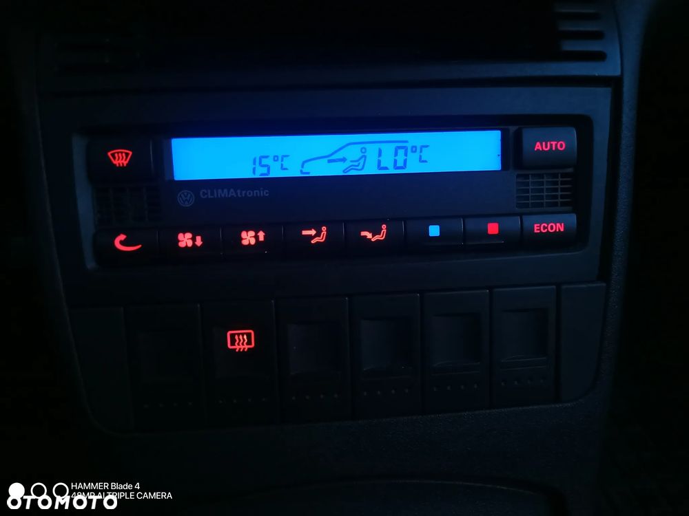 Volkswagen Polo 1.4 16V Comfortline - 19