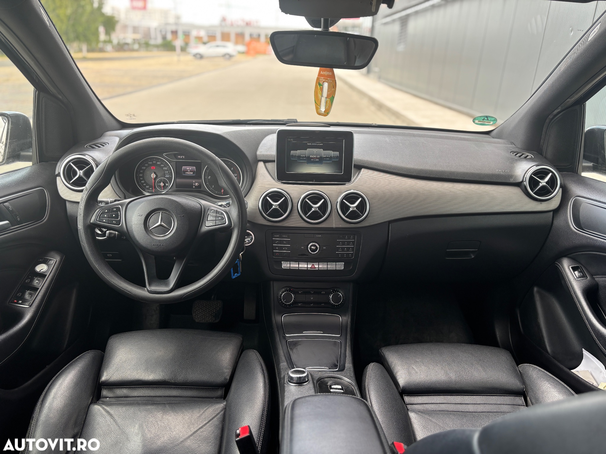 Mercedes-Benz B - 7