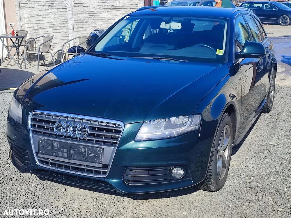 Audi A4 - 1