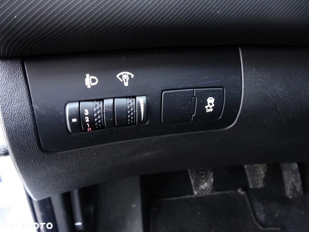 Kia Ceed 1.4 Comfort - 29