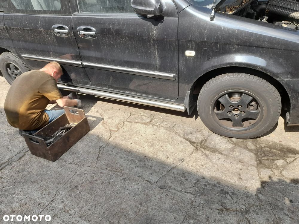 KIA CARNIVAL 2,9  crdi pokrywa zaworów - 7