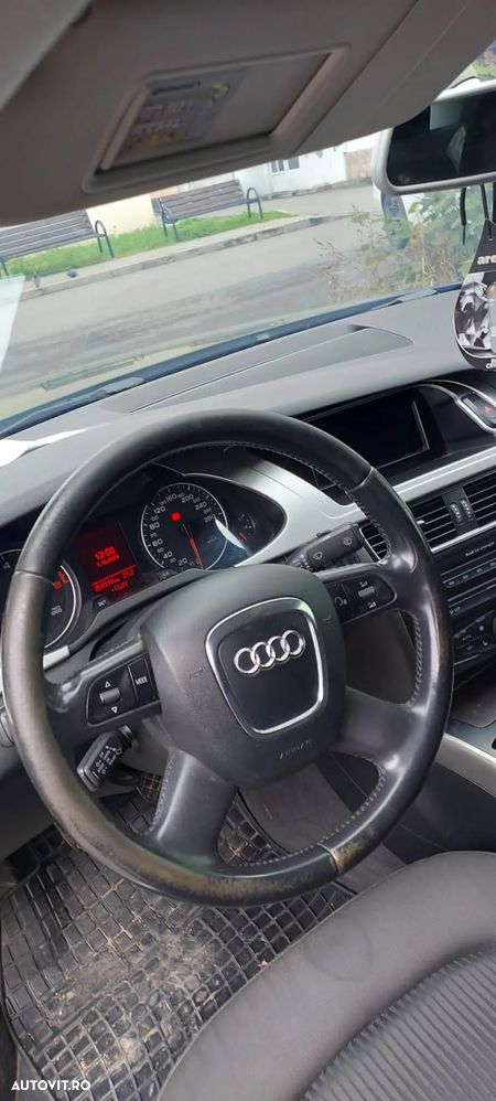 Audi A4 2.0 TDI Avant - 3