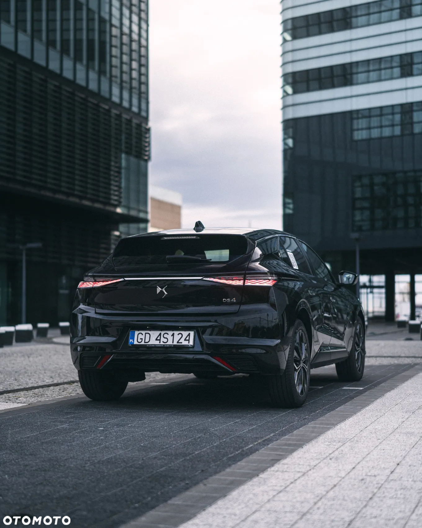 DS Automobiles DS 4 1.5 BlueHDi Étoile Alcantara - 13