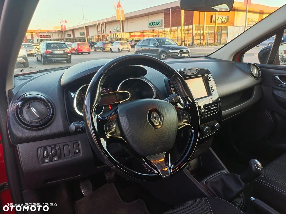 Renault Clio - 12