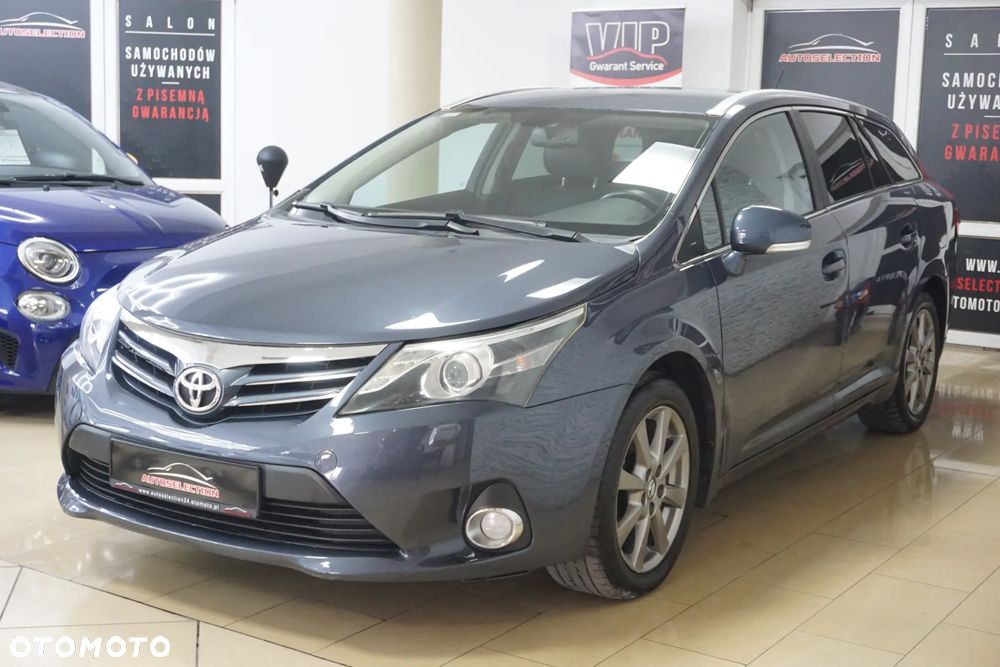 Toyota Avensis 1.8 Life - 4