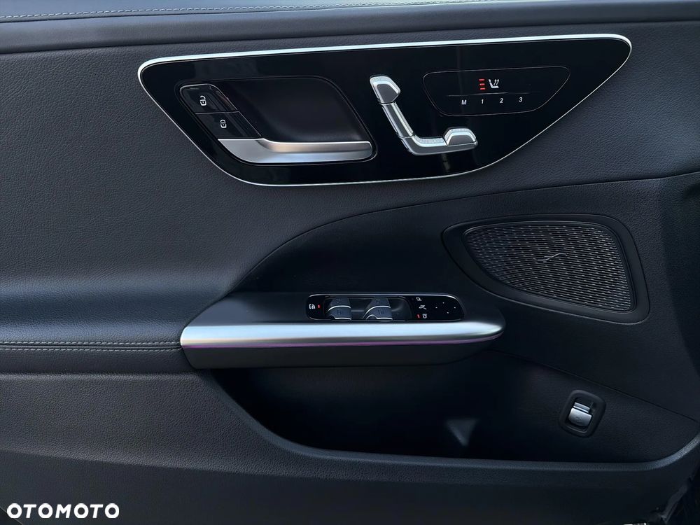 Mercedes-Benz Klasa C 200 9G-TRONIC - 9