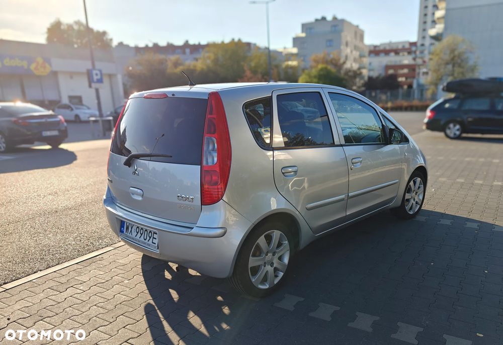 Mitsubishi Colt 2006 photo 4