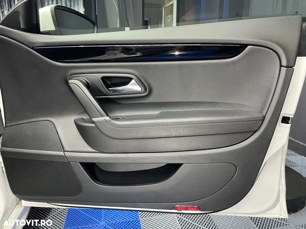 Volkswagen Passat CC 2.0 TDI BlueMotion Technology - 11