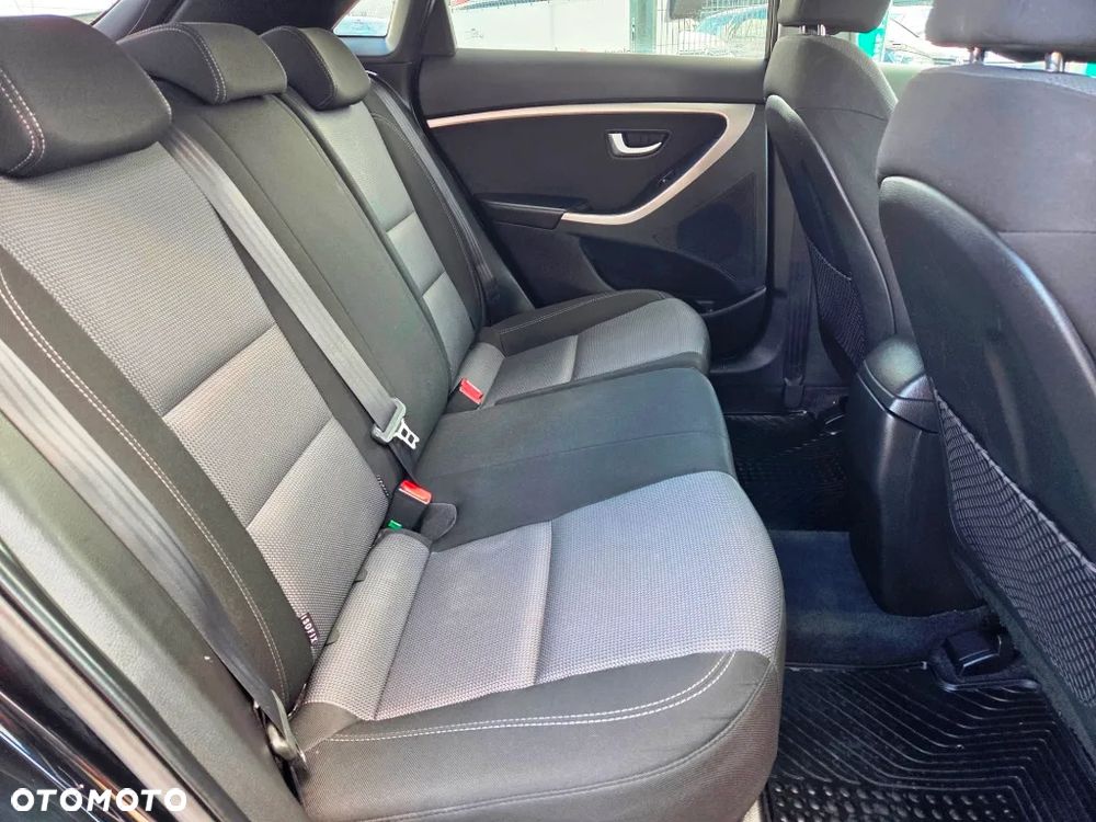 Hyundai i30 1.6 GDI Comfort - 29
