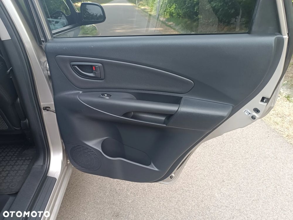 Hyundai Tucson 2.0 2WD FIFA World Cup - 24