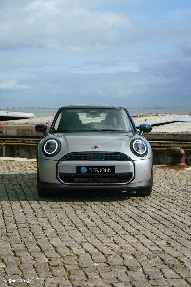 MINI 3 Portas Cooper C Essential - 9