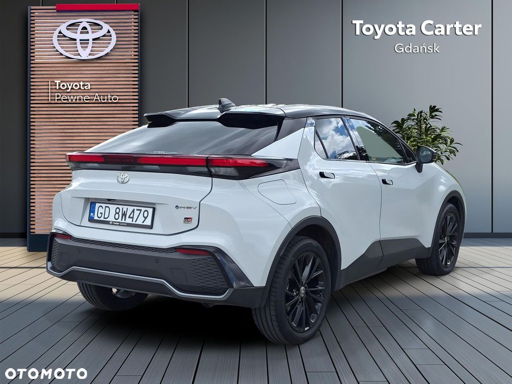 Toyota C-HR - 6