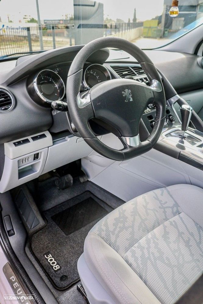 Peugeot 3008 1.6 e-HDi Active 2-Tronic - 9