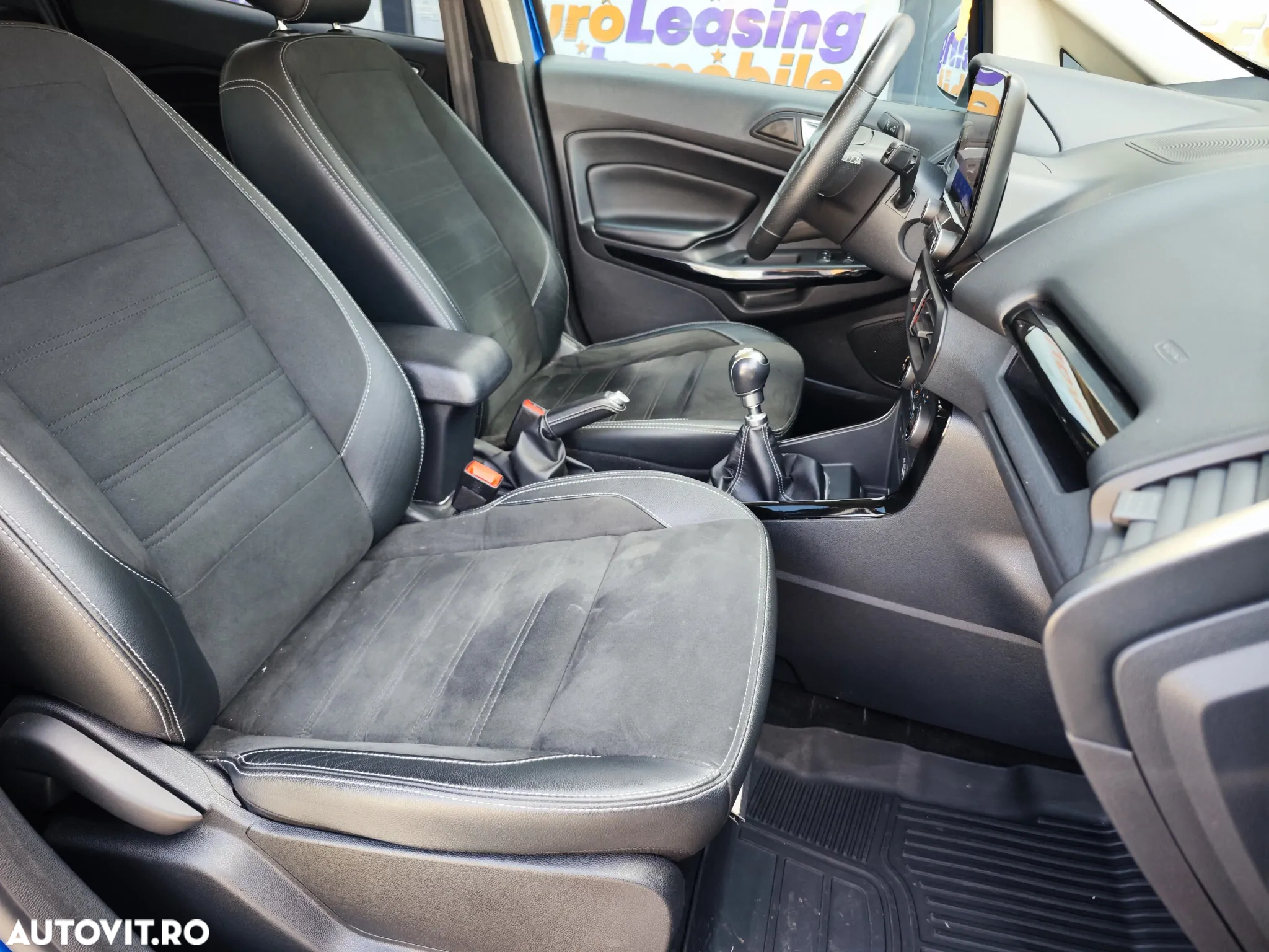 Ford EcoSport 1.0 EcoBoost ST-Line - 17