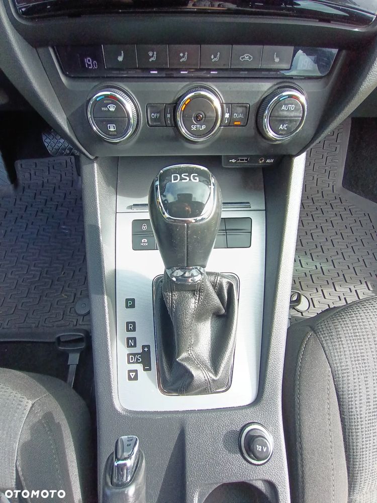 Skoda Octavia 2.0 TDI Elegance DSG - 31