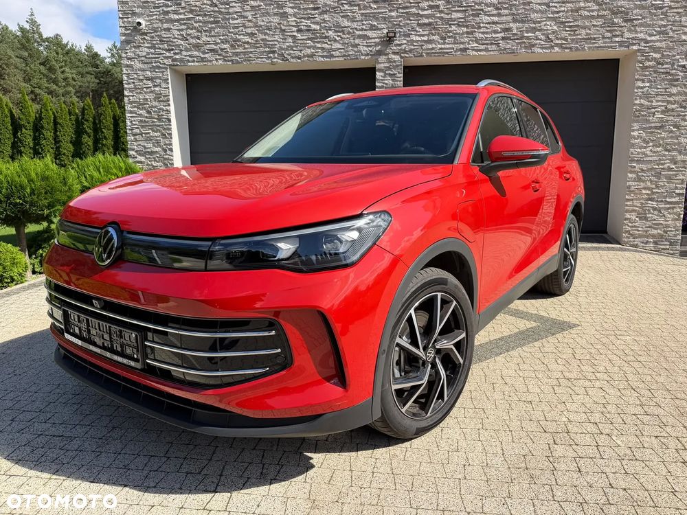 Volkswagen Tiguan - 9
