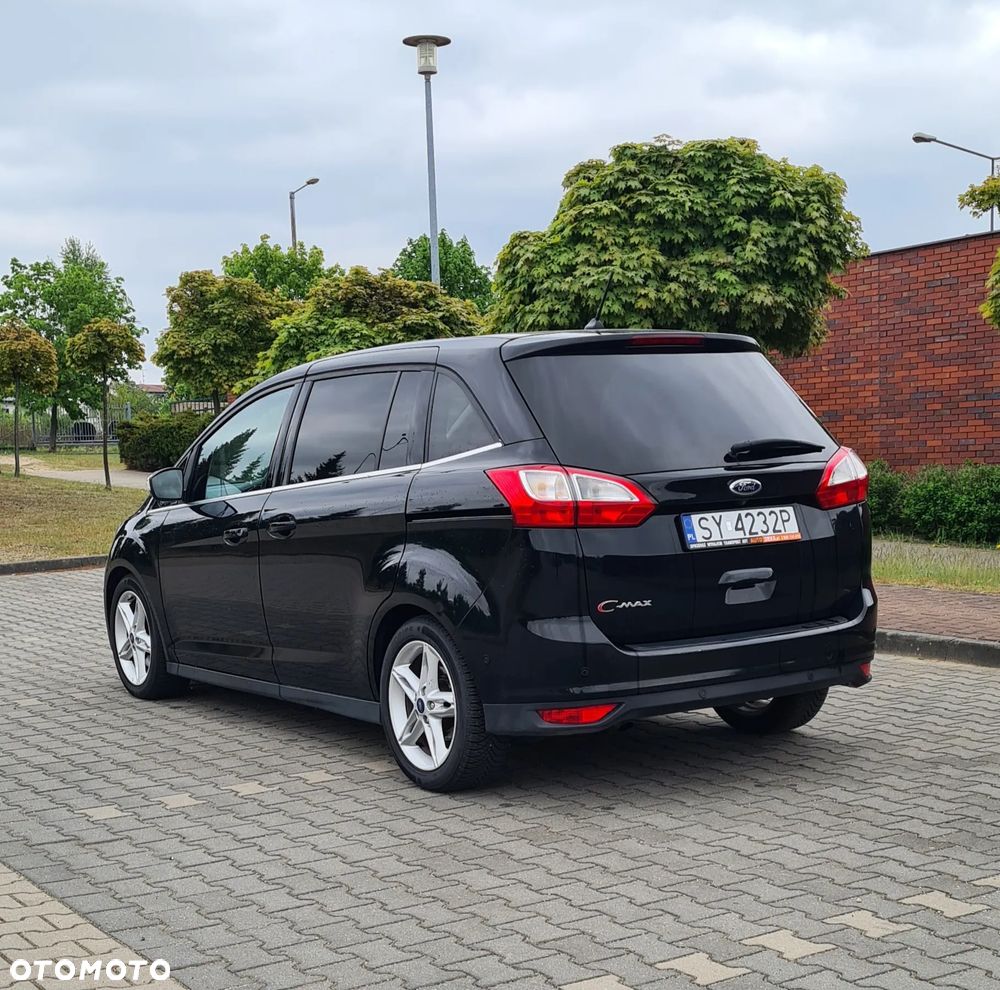 Ford Grand C-MAX Gr 1.5 TDCi Titanium - 19