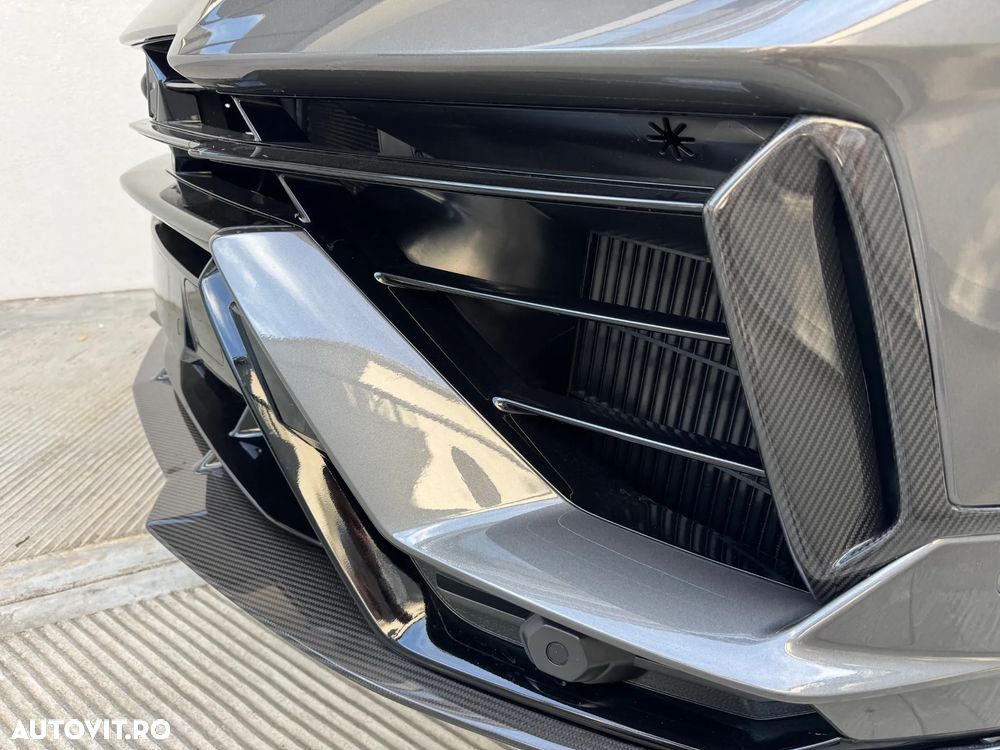 Lamborghini URUS - 20