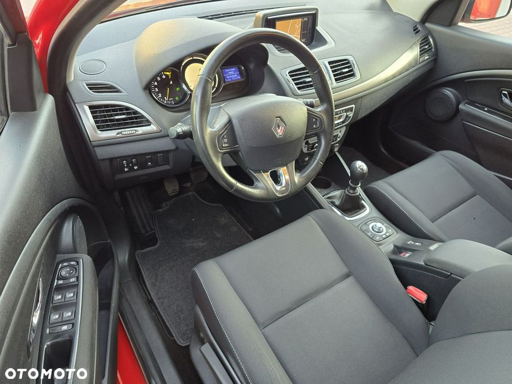 Renault Megane 1.6 16V 110 Paris - 19