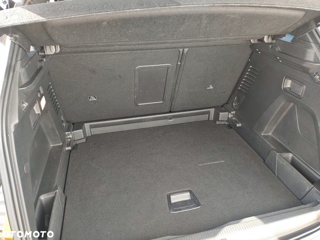 Peugeot 3008 1.2 PureTech Allure Pack S&S EAT8 - 6