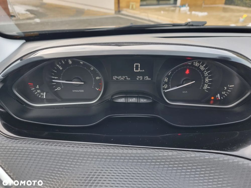 Peugeot 2008 82 VTI Active - 10