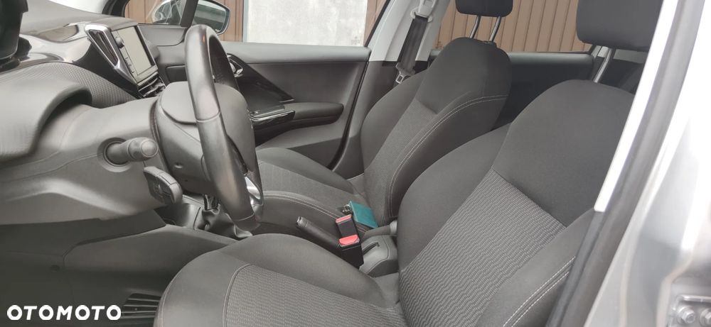 Peugeot 208 1.6 BlueHDi Active - 18