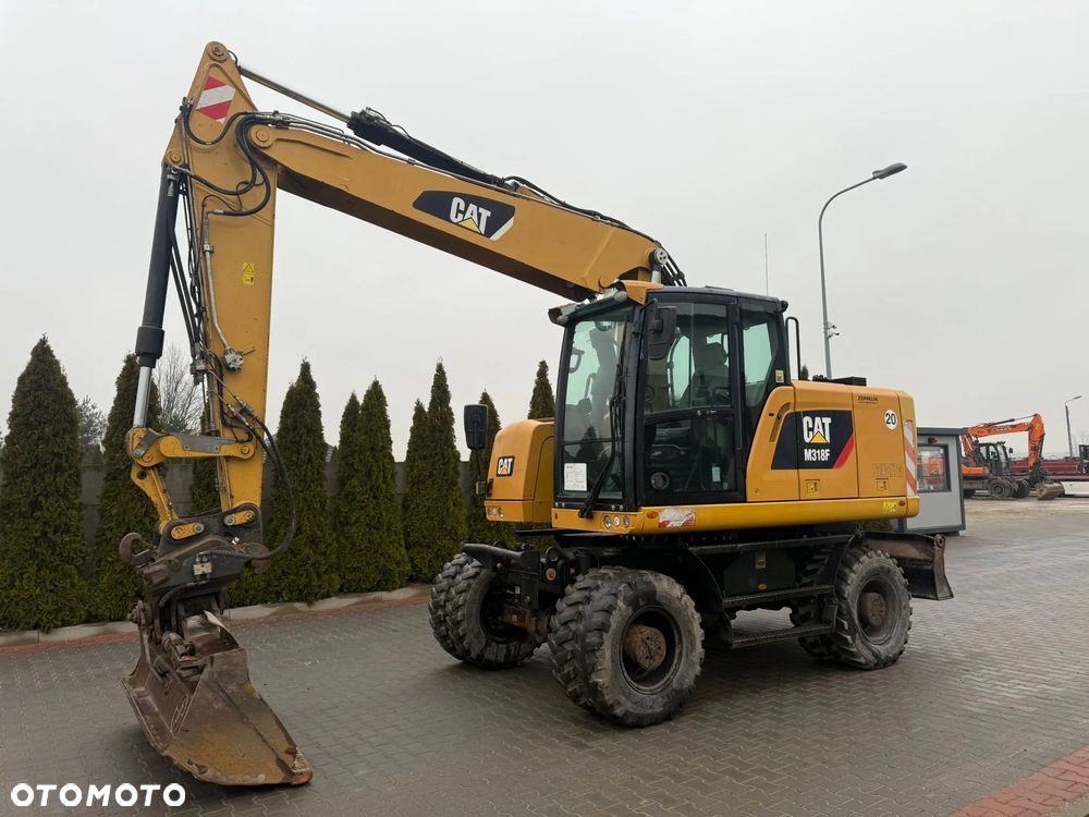 Caterpillar 318 F - 2