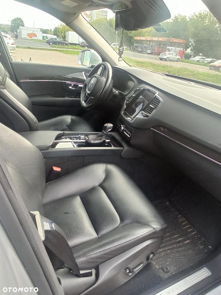 Volvo XC 90 T6 AWD Momentum 7os - 35