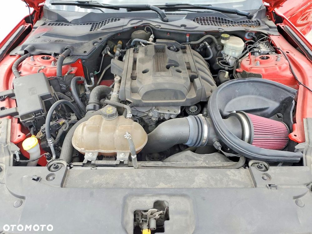 Ford Mustang - 10
