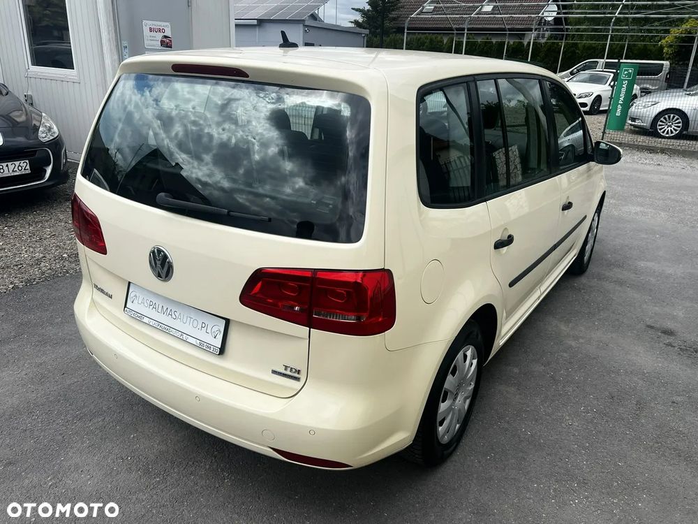 Volkswagen Touran - 3